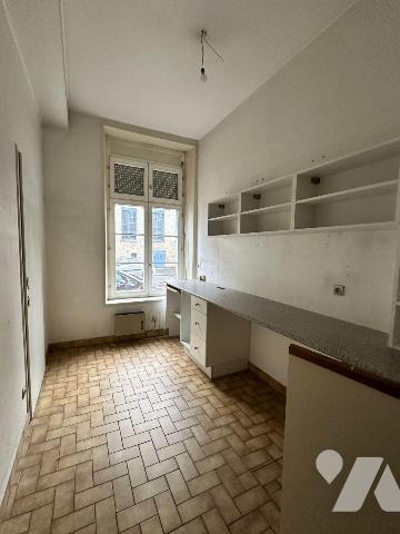 Appartement à vendre à SAINT-OMER dans le Pas de Calais (62).

Dans le centre ville, à proxim...