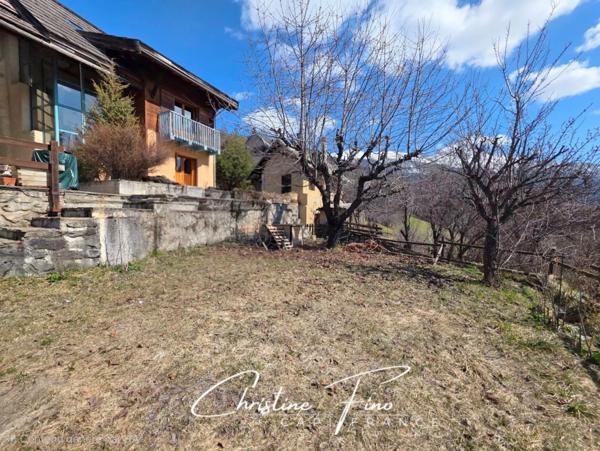 SERRE CHEVALIER - LA SALLE LES ALPES Belle maison de village avec extérieur