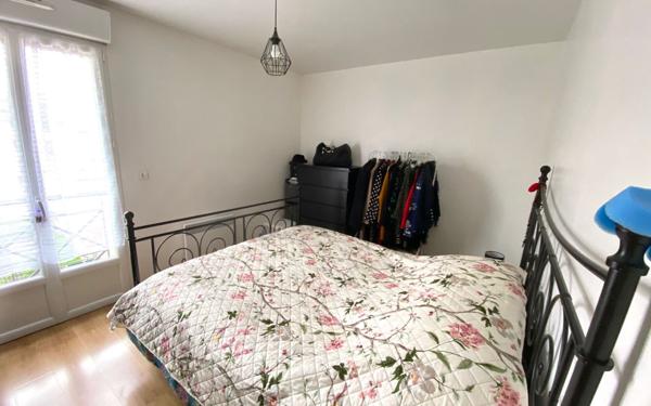 Appartement à vendre    3 pièces •  Épône