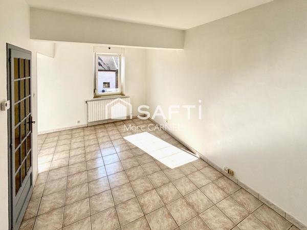 MAISON ENTRETENUE 157m2 env., APPART RÉNOVÉ 73m2 env.