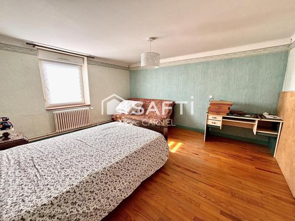 MAISON ENTRETENUE 157m2 env., APPART RÉNOVÉ 73m2 env.