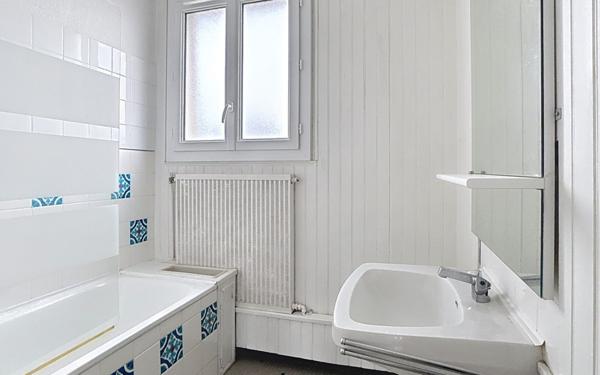 Appartement à vendre    2 pièces • 44,16 m2 Tours