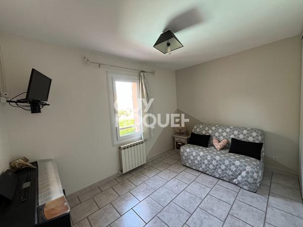 Maison CAVEIRAC avec JARDIN PISCINE ET GRAND GARAGE