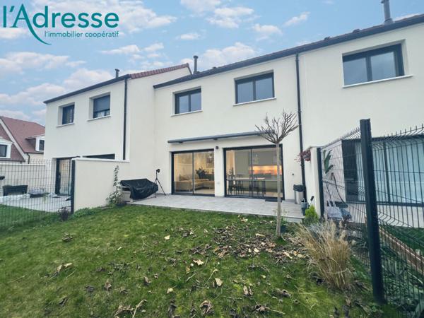 Une Maison Signée MONTOIT , Vivez l'Exception !