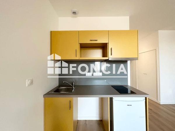 Location Studio 32.55 m² - 72 BOULEVARD DU PRESIDENT CARNOT APPT 205 Agen 47000