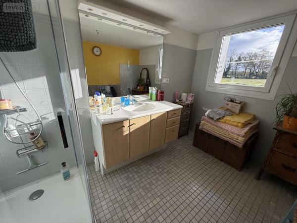 Maison à vendre à Surzur dans le Morbihan (56450), ref : 56084-445