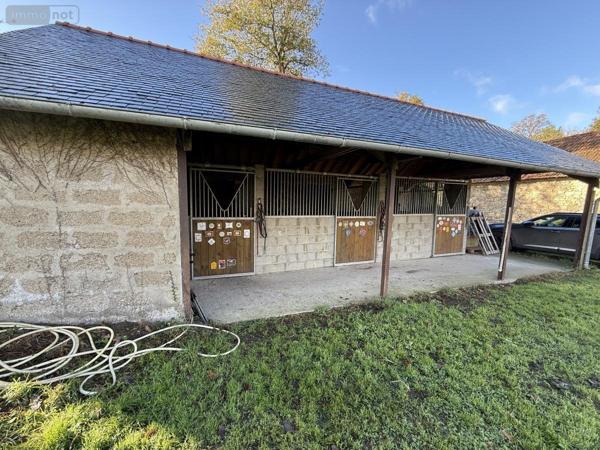 Maison à vendre à Surzur dans le Morbihan (56450), ref : 56084-445
