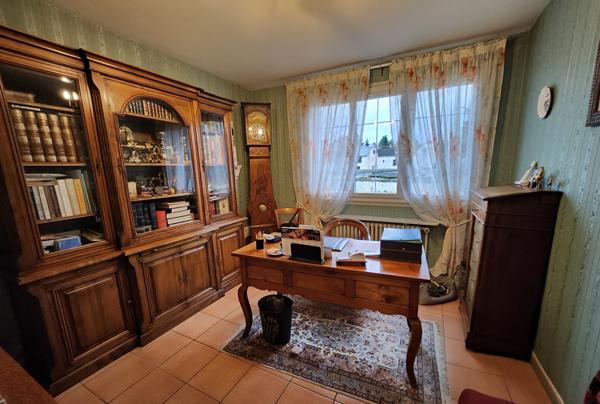 Maison Dourdan 7 pièce(s) 127 m2