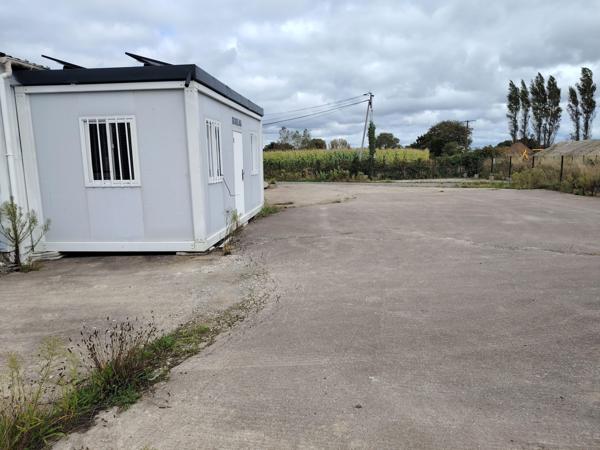 Location / Local Industriel / Bâtiment