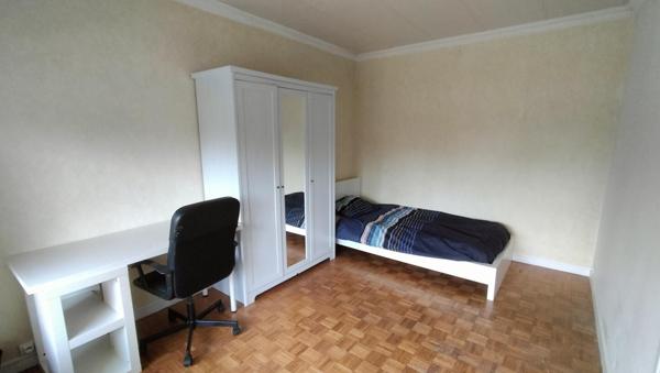 Appartement à louer 5 pièces - 84 m²