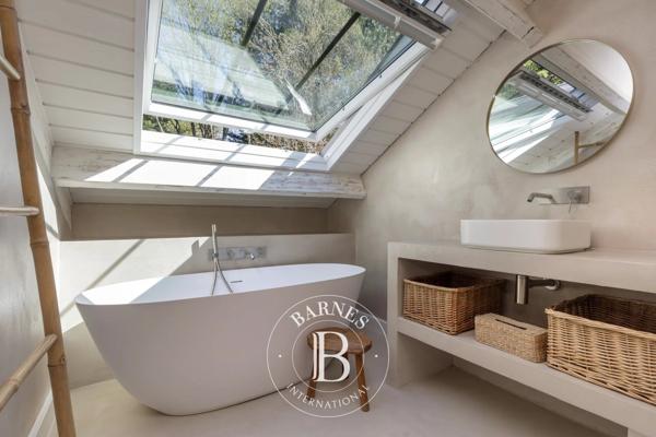 Saint-Nom-la-Bretèche, Maison 5 Chambres -  404 m² à vendre