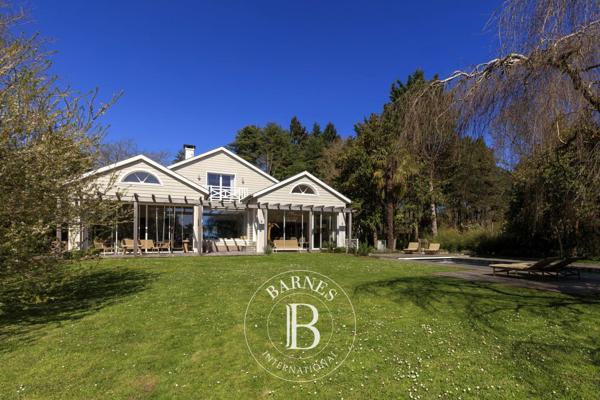 Saint-Nom-la-Bretèche, Maison 5 Chambres -  404 m² à vendre