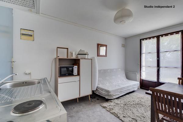 A vendre Castanet Tolosan maison T7 de 154 m2+ T2 indépendant