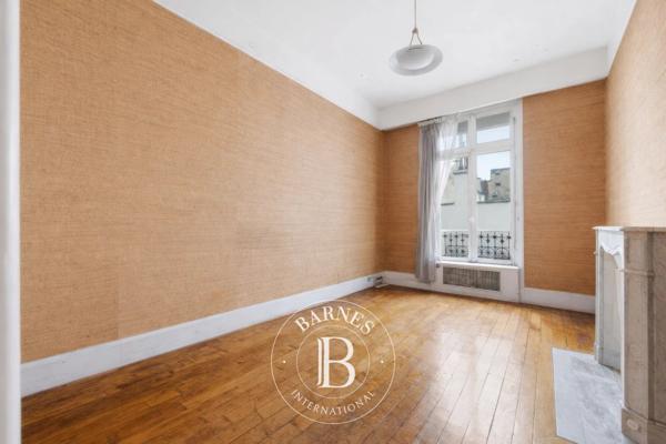 Paris 3ème, Appartement 6 Chambres -  205 m² à vendre