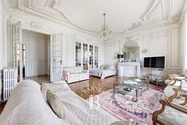 Paris 3ème, Appartement 6 Chambres -  205 m² à vendre