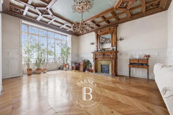 Paris 3ème, Appartement 6 Chambres -  205 m² à vendre