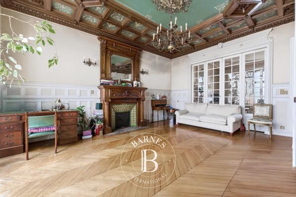 Paris 3ème, Appartement 6 Chambres -  205 m² à vendre
