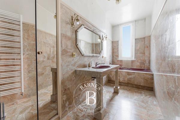 Paris 3ème, Appartement 6 Chambres -  205 m² à vendre
