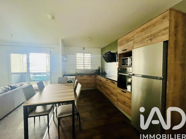 Location appartement 3 pièces 63 m² L'Étang-Salé