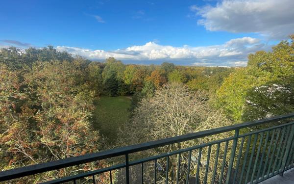 Appartement à vendre    3 pièces • 75,15 m2 Antony