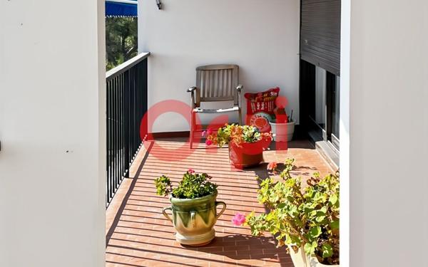 Appartement à vendre    3 pièces • 64 m2 Aix-en-Provence