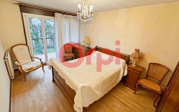 Appartement à vendre    3 pièces • 64 m2 Aix-en-Provence