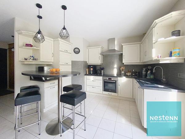 Maison à vendre à Saint Ouen Les Vignes - 3 chambres, grand terrain