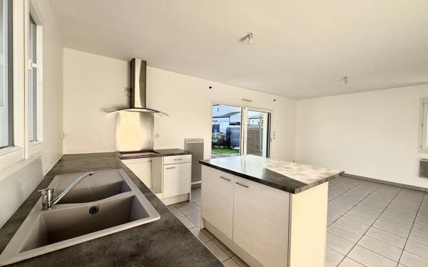 Maison à vendre    4 pièces •  Saint-Augustin