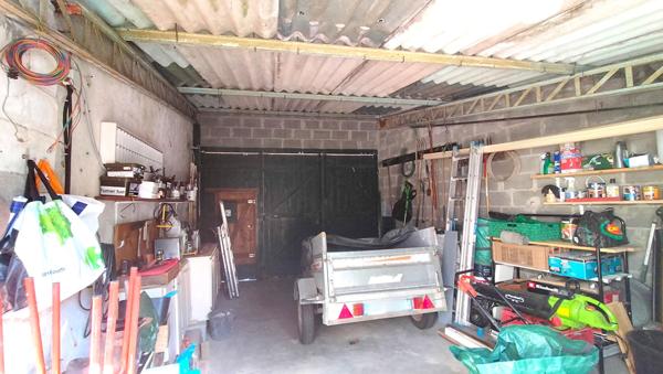 Maison de ville plain-pied à Boiscommun 5 pièces 92 m2 - 3 chambres - Véranda 15 m2- Garage - Jardin 630 m2