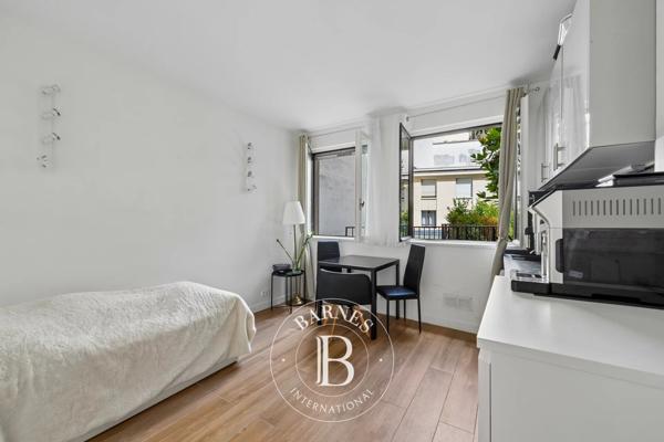 Paris 16ème, Appartement  22 m² à vendre