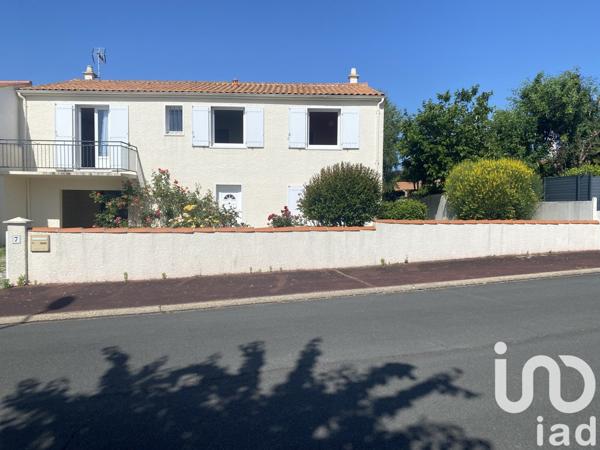 Maison à vendre 7 pièces 121 m² Périgny