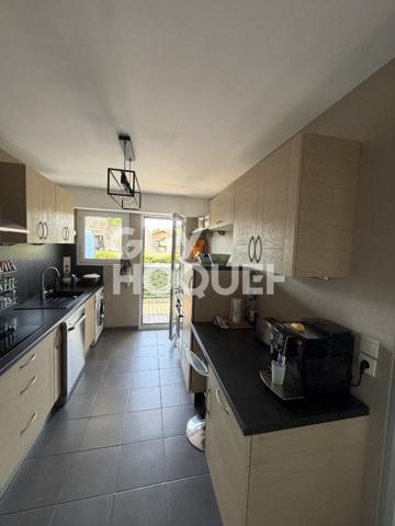 TRIANGLE D'OR Appartement 5 pièces de grand standing à vendre à Compiègne