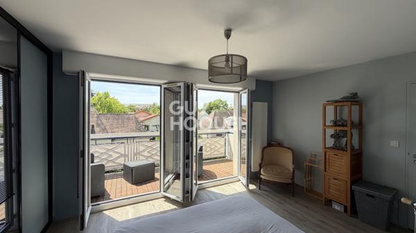 TRIANGLE D'OR Appartement 5 pièces de grand standing à vendre à Compiègne