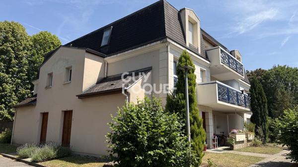 TRIANGLE D'OR Appartement 5 pièces de grand standing à vendre à Compiègne