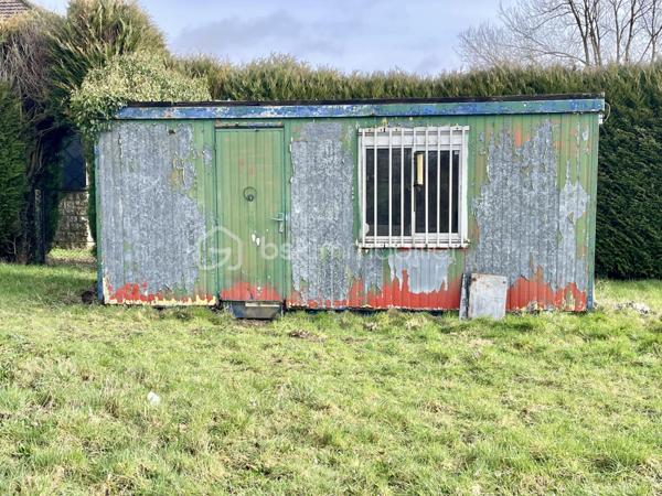 Terrain de 1 206 m²