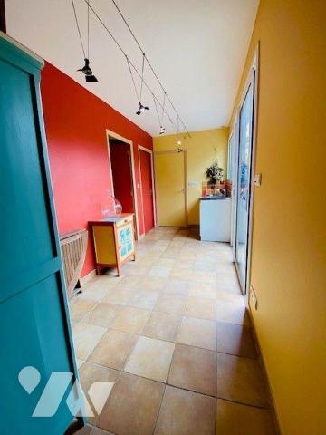 A Vendre à Trébeurden (22560) en Côtes-d'Armor (22), maison en ossature bois de 2005, d'une sur...