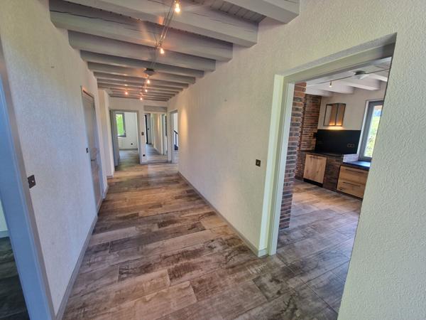 Maison 6 pièces 218 m2