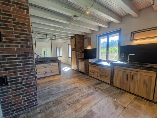 Maison 6 pièces 218 m2