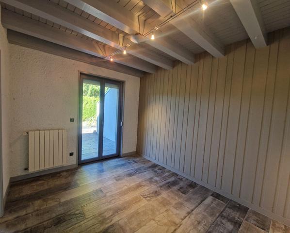 Maison 6 pièces 218 m2