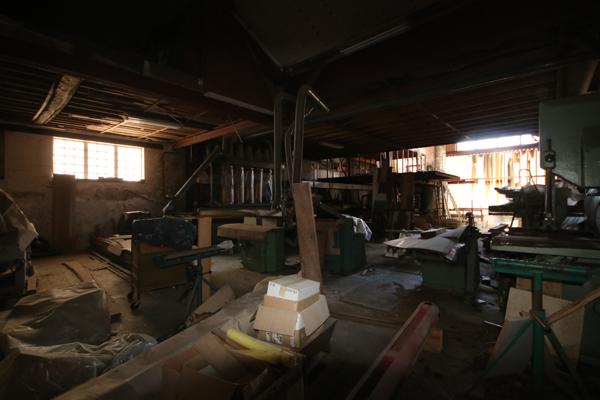 Pierrelaye (95480) A vendre à Pierrelaye corps de ferme avec maison, immeuble, hangar, terrain 478 m2