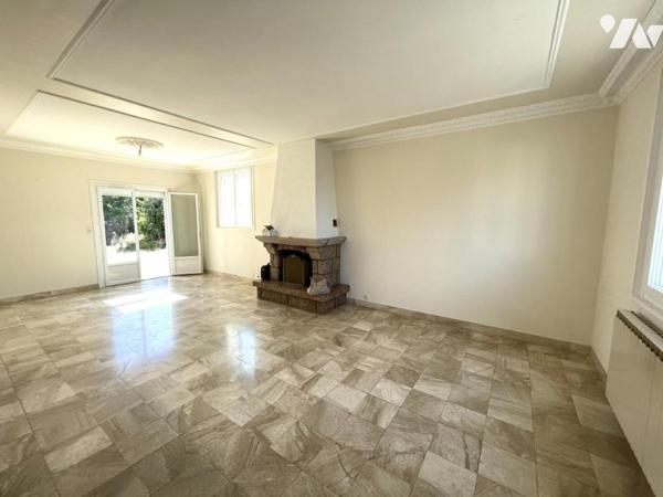 A VENDRE - SAINT-SEBASTIEN-SUR-LOIRE - Maison d'habitation d'env 134.15m² hab sur 717m² de terrain