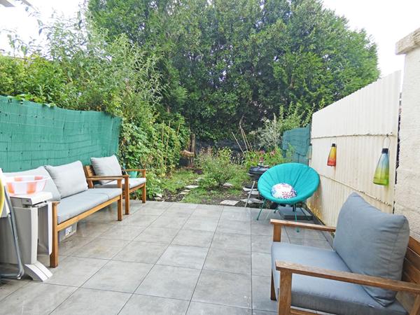 Maison Champs Sur Marne 3 pièce(s)