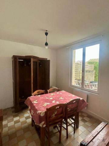 Maison bosc le hard 50m² - 532m² de jardin - 2 chambres - Cuisine séjour - Salle de douche - idéal premier achat ou investissement proche toutes commodités mier achat