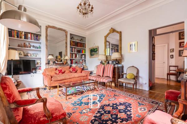 Paris 16ème, Appartement 2 Chambres -  134 m² à vendre