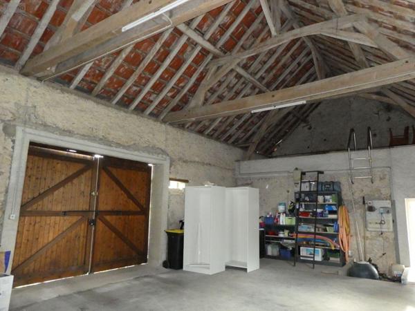 Maison à vendre à Bléré dans l'Indre-et-Loire (37150), ref : 11893/487