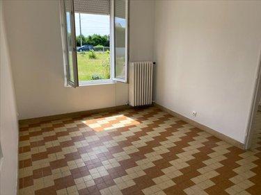 Maison à louer à Saint-Jean-du-Cardonnay en Seine-Maritime (76150), ref : 76028-GA