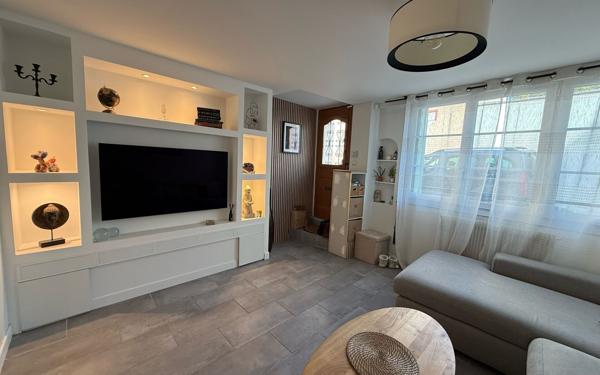 Maison à vendre    5 pièces •  Mantes-la-Jolie