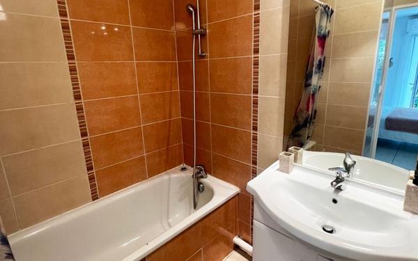 Appartement à vendre    2 pièces • 41,18 m2 Cambo-les-Bains