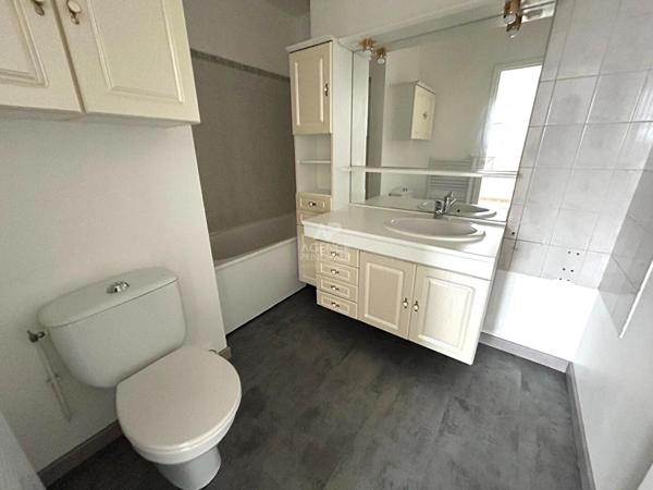 Appartement Carrieres Sous Poissy 2 pièce(s) 36 m2 €158 000 ** - Référence 9053