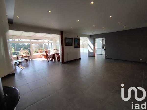 Maison à vendre 14 pièces 427 m² Forges-les-Eaux